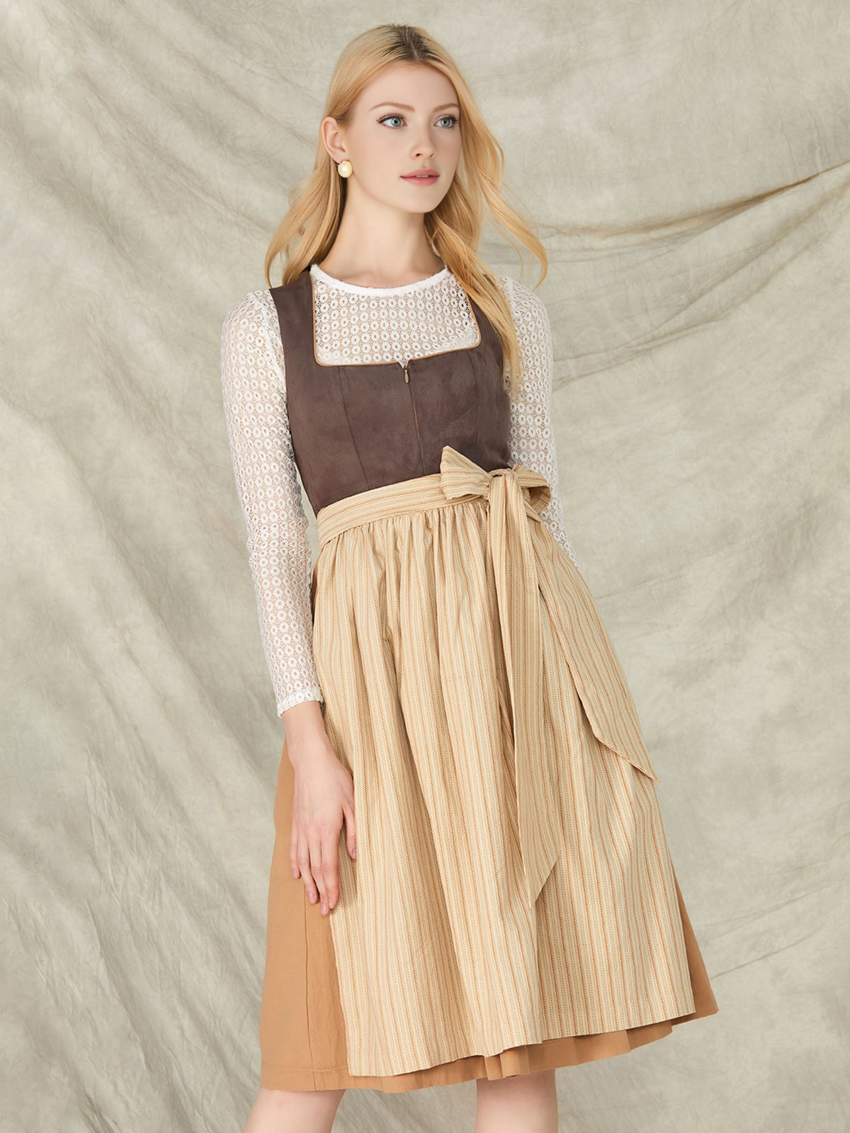 Dirndl Schwarz Grün – Tradition und Moderne
