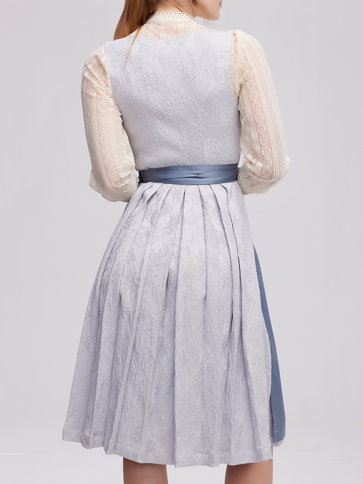 Dirndl Dunkelgrün in eleganter Ausführung